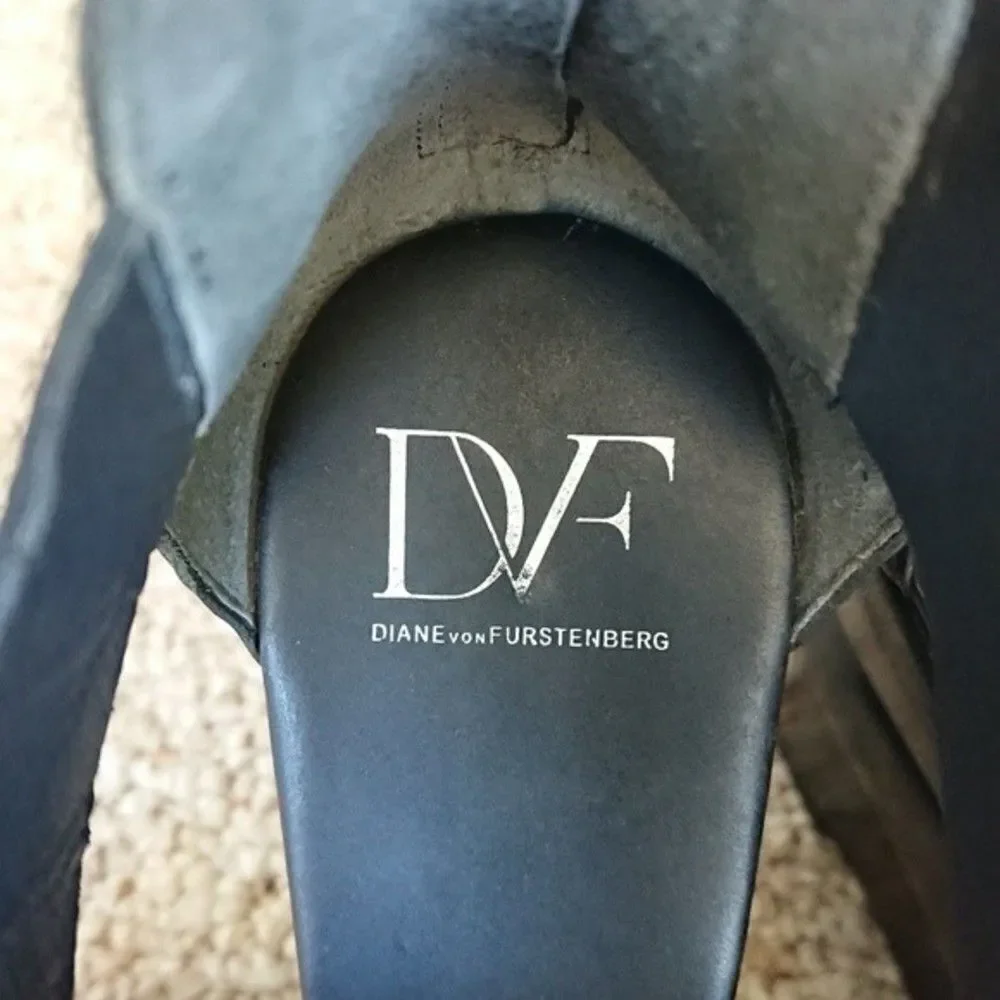 Diane von Furstenberg Black Leather Opal Crisscross Wedge Sandals size 8.5/9